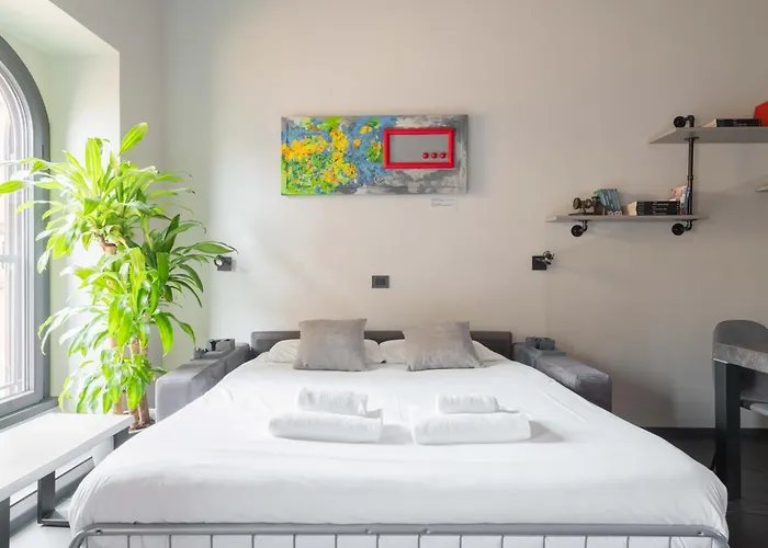 Historic Centre Luxury Rooftop Apartament *