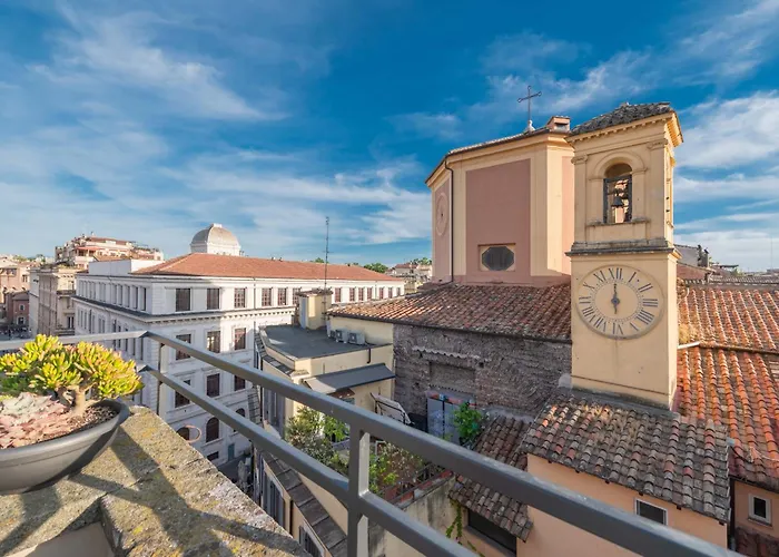 Historic Centre Luxury Rooftop Apartament